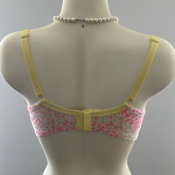 Victoria's Secret Plunge 36DD  Padded Underwire Pink and Yellow Patterned Bra - Picture 5 of 9